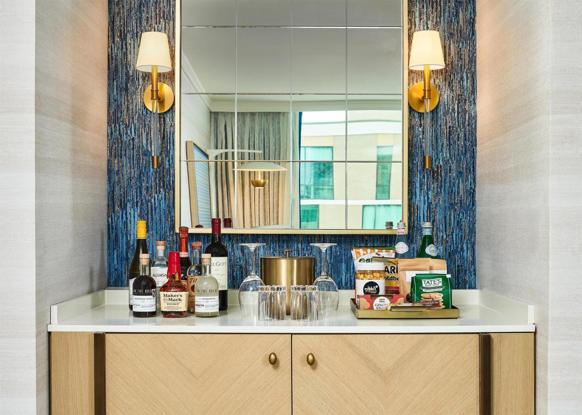 Hotel The Highland Dallas, Curio Collection By Hilton